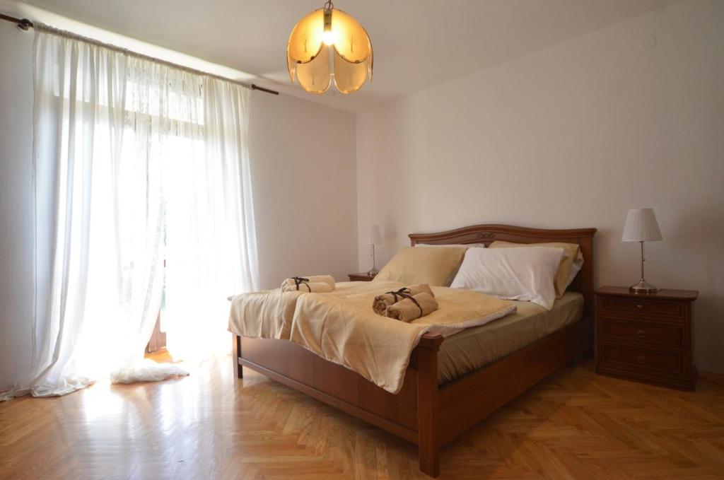 Kate Apartment room 2