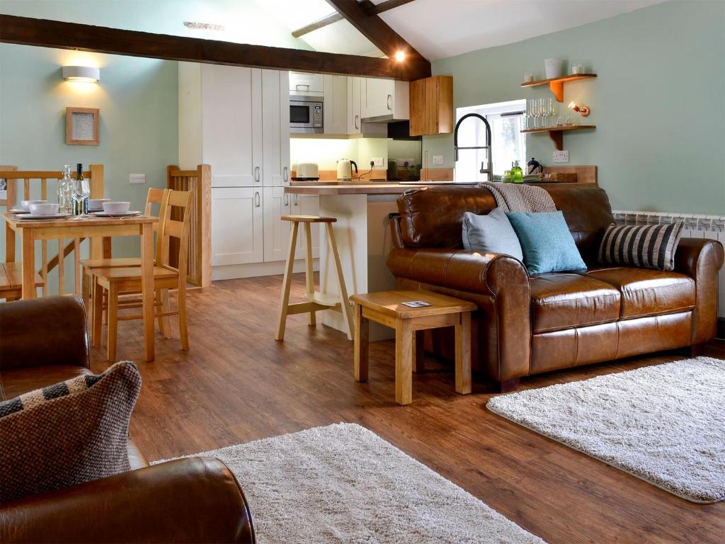 Keats Barn room 4