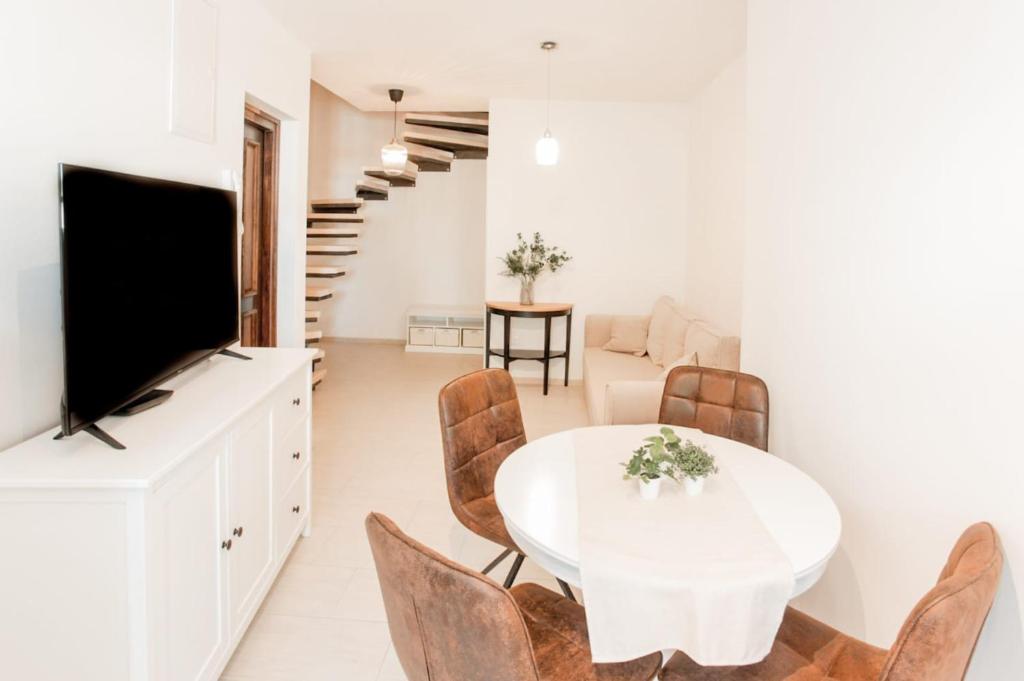 Kuća u centru room 6