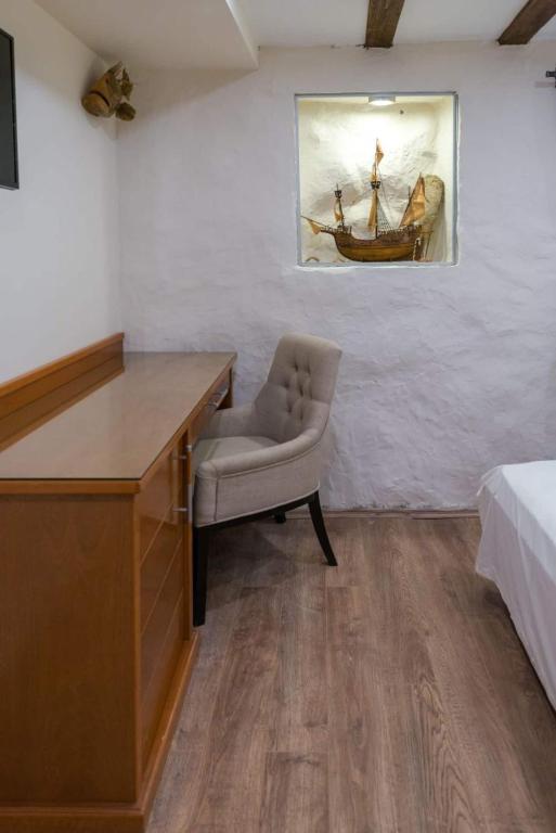 New Apartment La Barca Old Town room 5