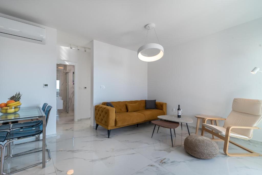 Lavender Tree - Luxury Apartments room 2