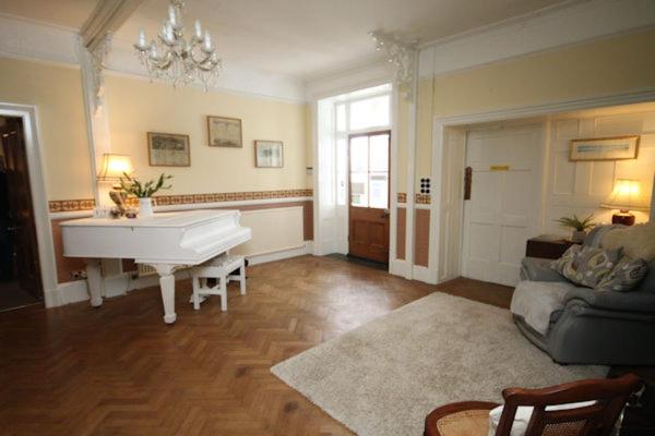 Leahurst Bed and Breakfast room 3