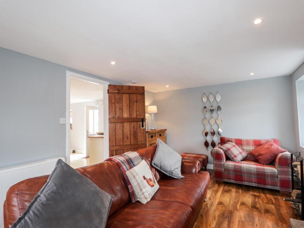 Livet Cottage room 4
