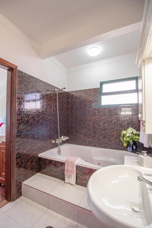 Maravilhas House room 5