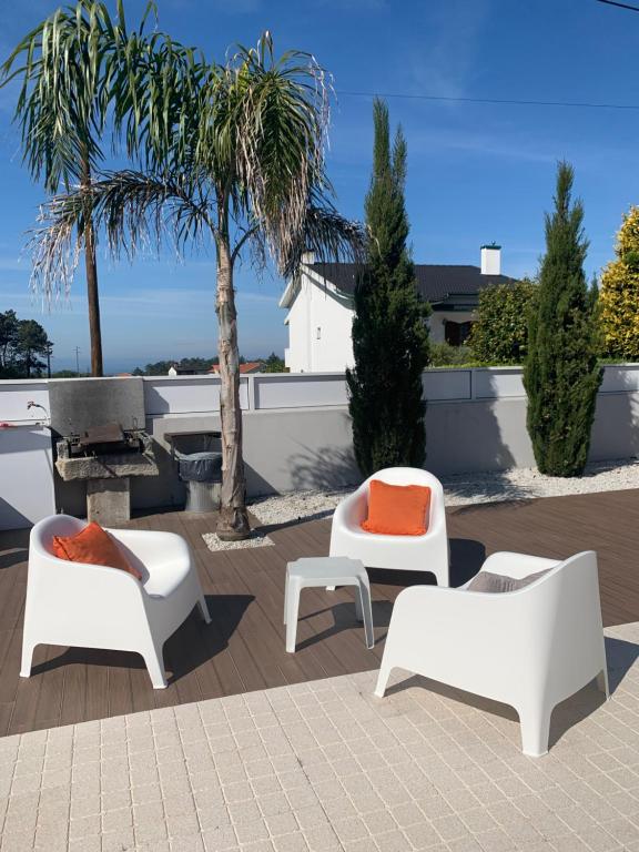 Meirinha House room 2