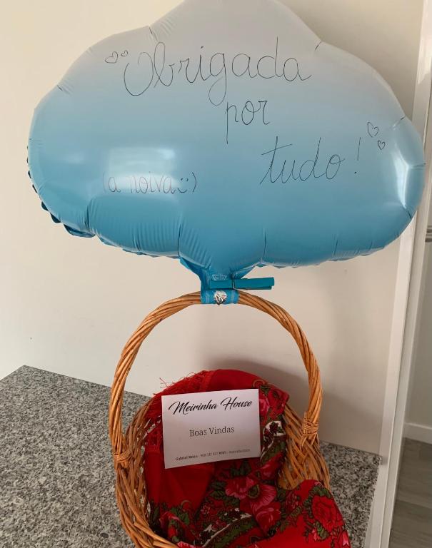 Meirinha House room 4