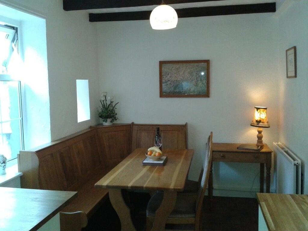 Millcroft room 4