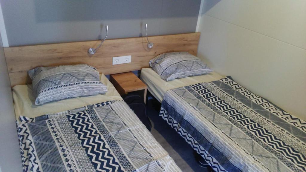 Mobile home Peggy room 5