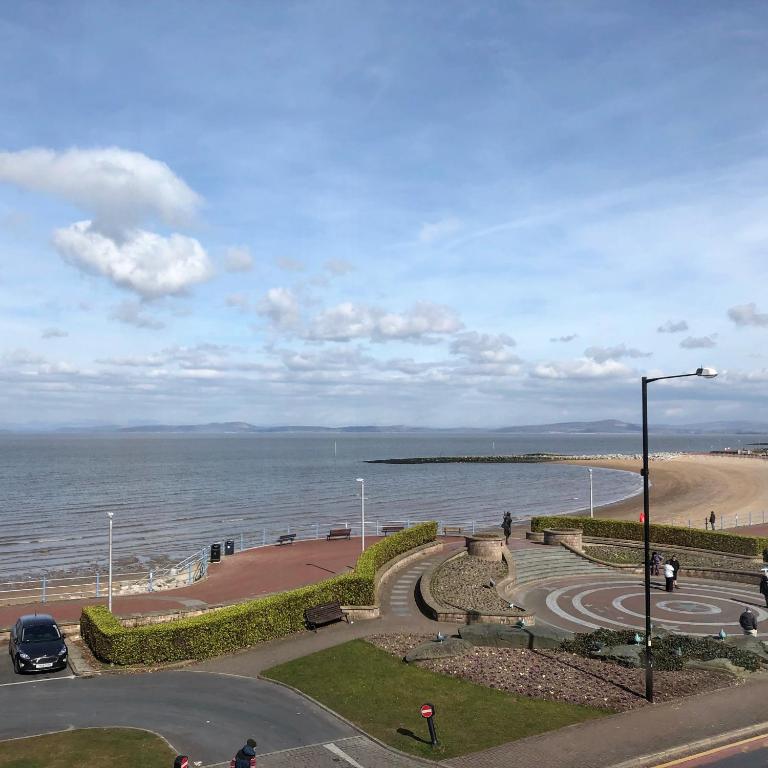 Morecambe sea view apartment 203 room 5