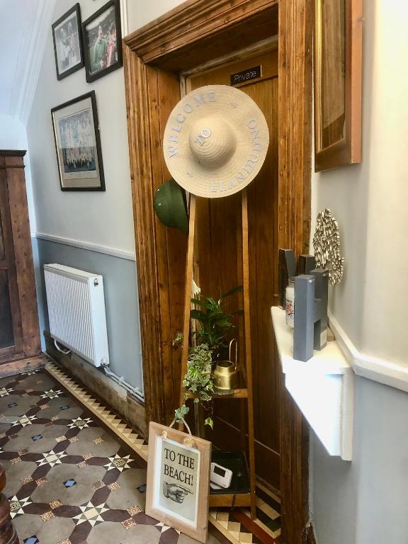 Mulberry House room 3