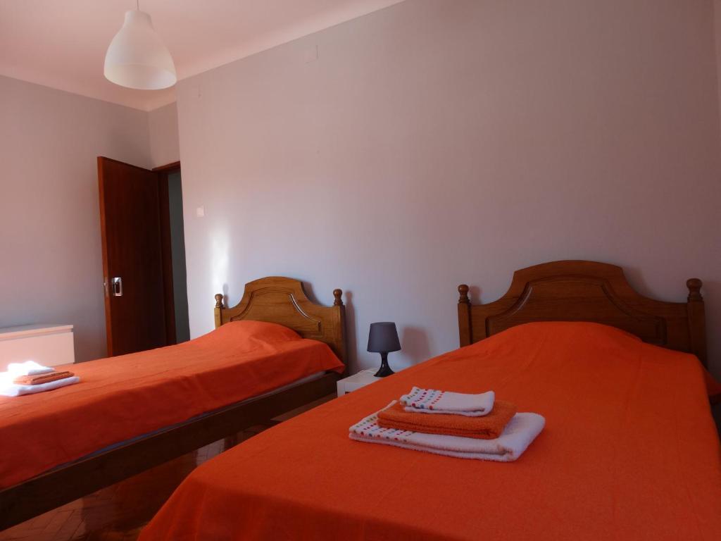 Muralha Holiday Apartments room 3