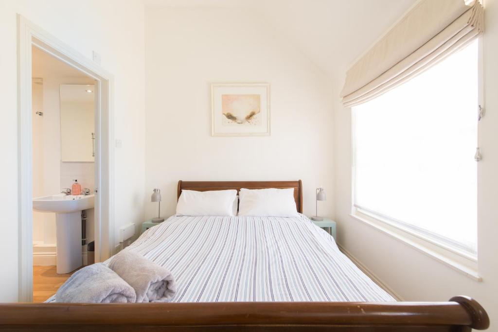 My Place Go - Cirencester Cirencester room 3