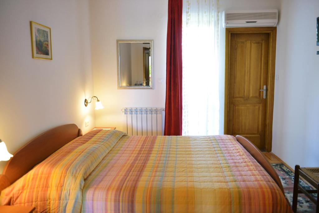 Nadija Rooms Funtana room 2