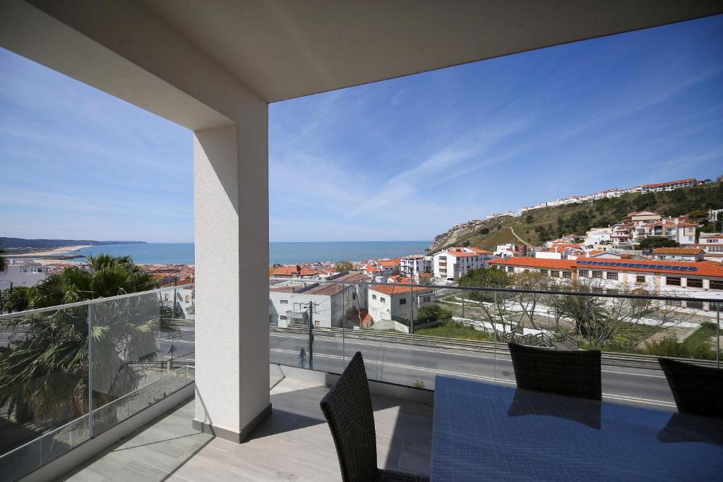 Beautiful Nazaré Apartment, close to the Beach! room 2