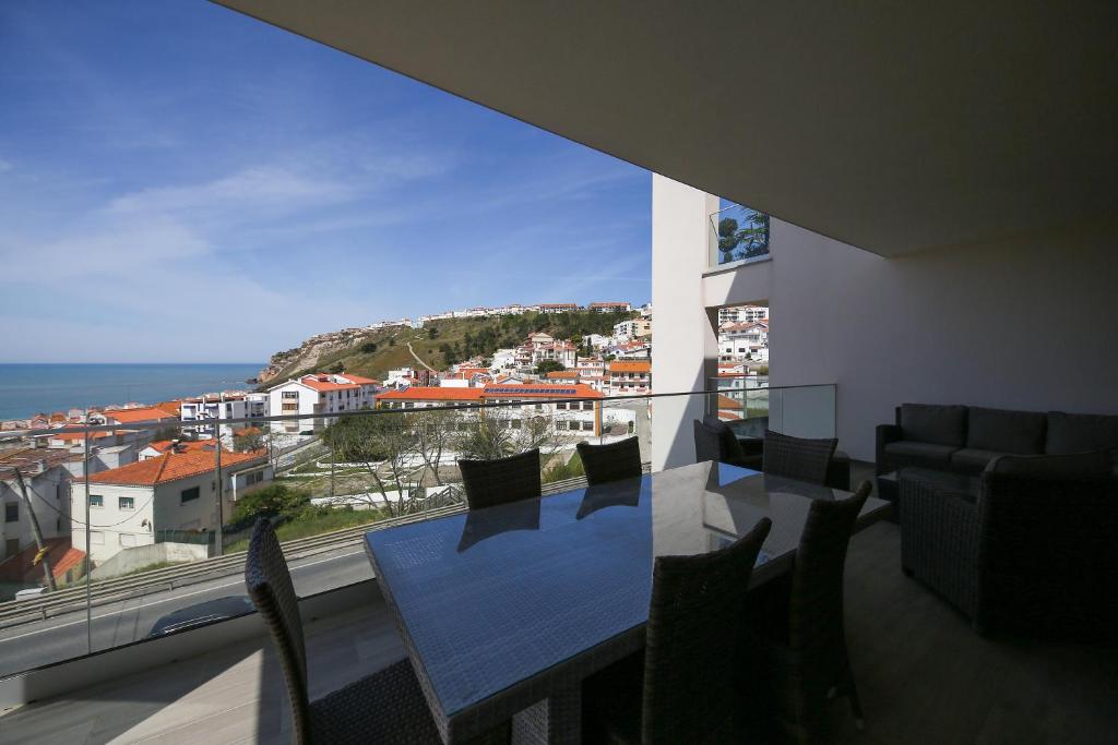 Beautiful Nazaré Apartment, close to the Beach! room 4