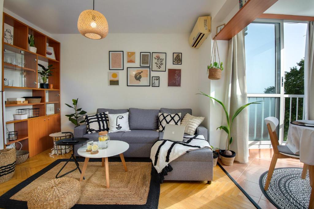 Nook room 6