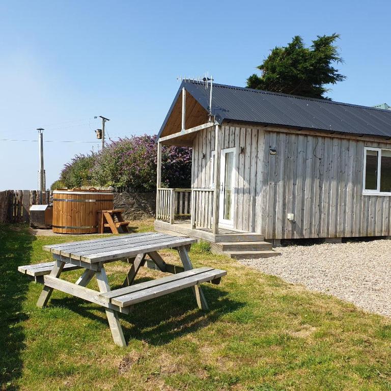 North Muasdale Farm room 3