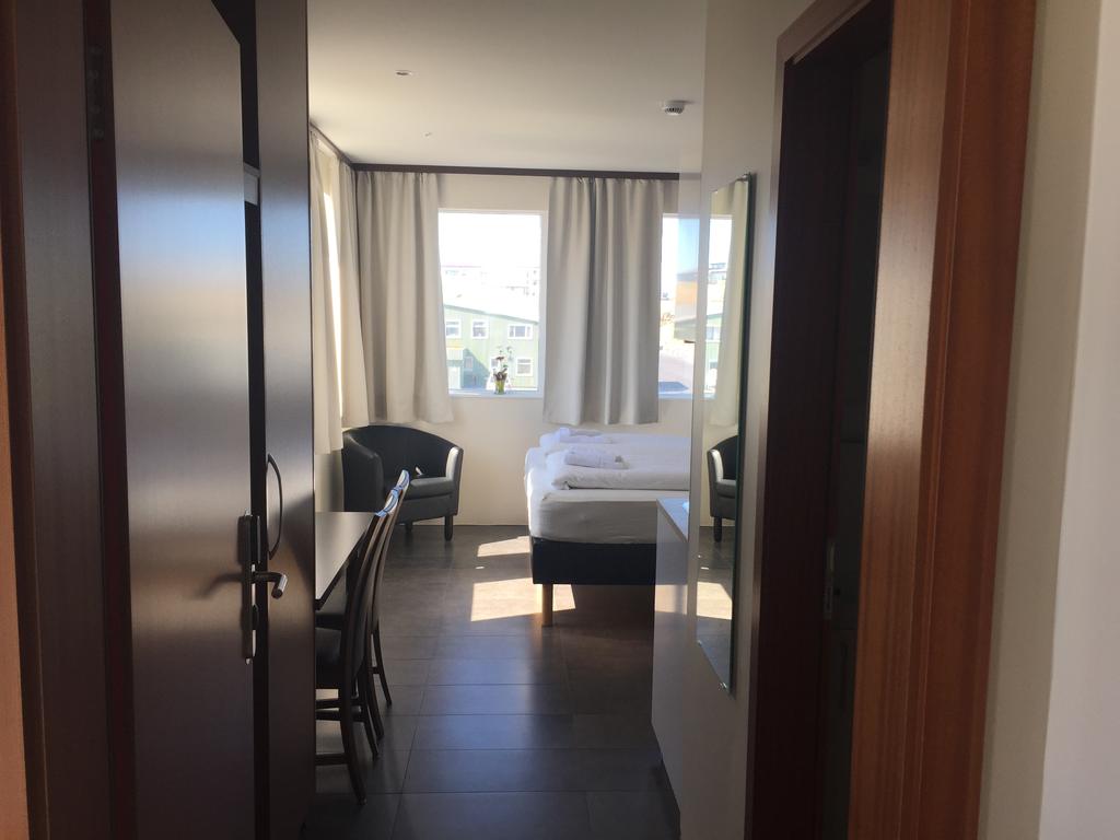 North Star Apartments room 4