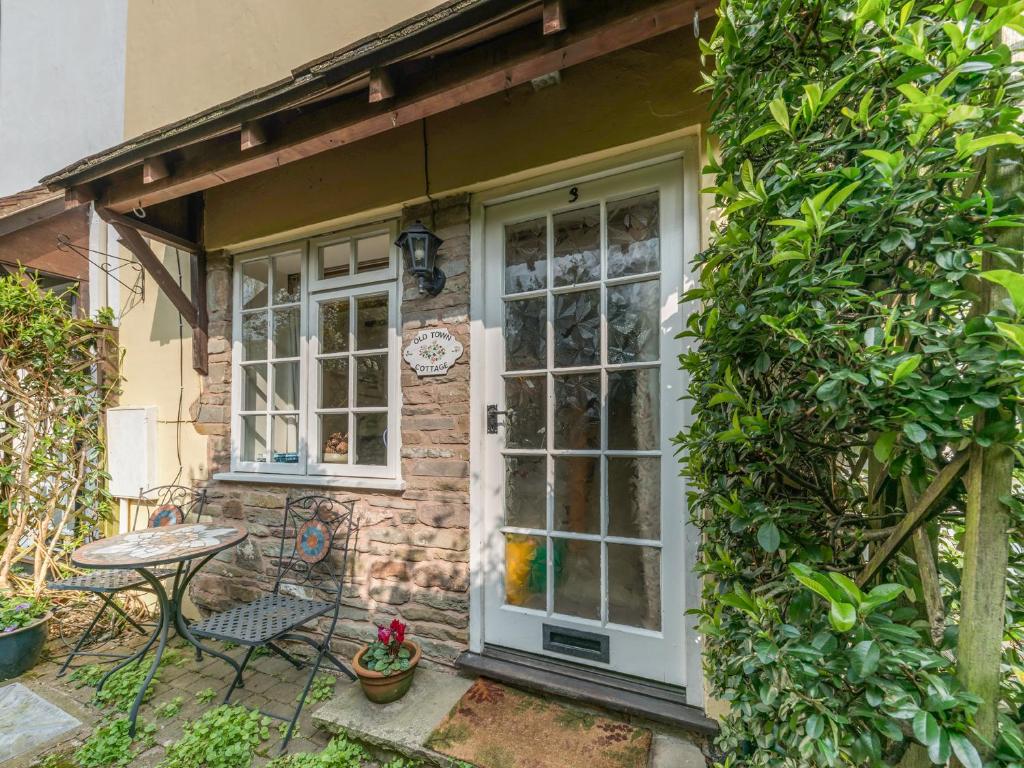 Old Town Cottage Ludlow room 2