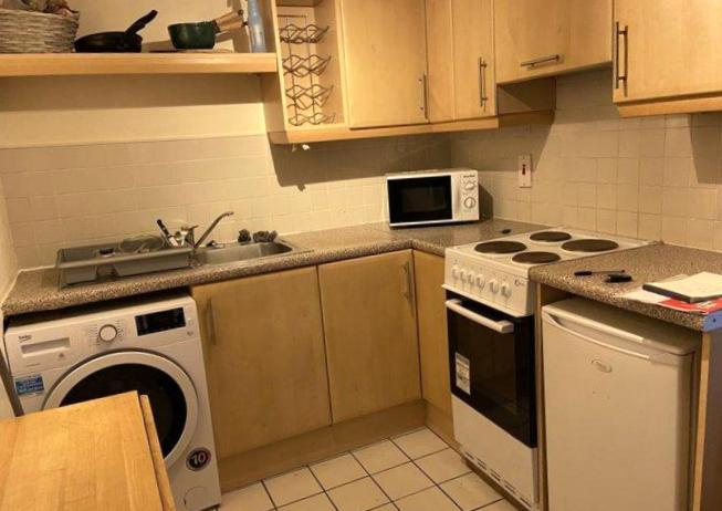 Owlshack House room 4