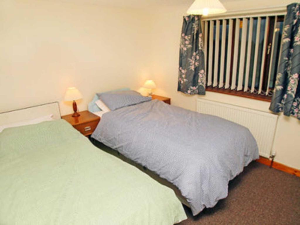 Pear Tree Cottage room 2