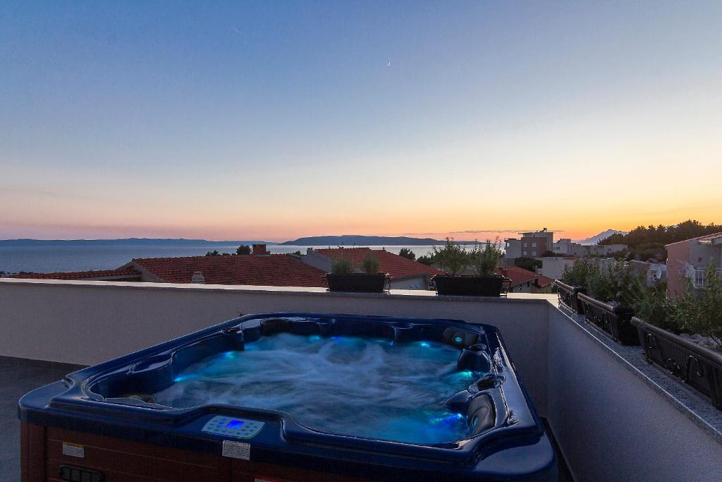 Penthouse Sunset Makarska room 3