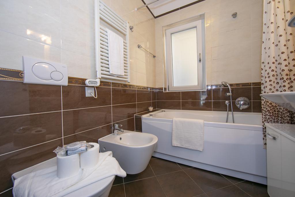 Pepita Home Lugano room 5