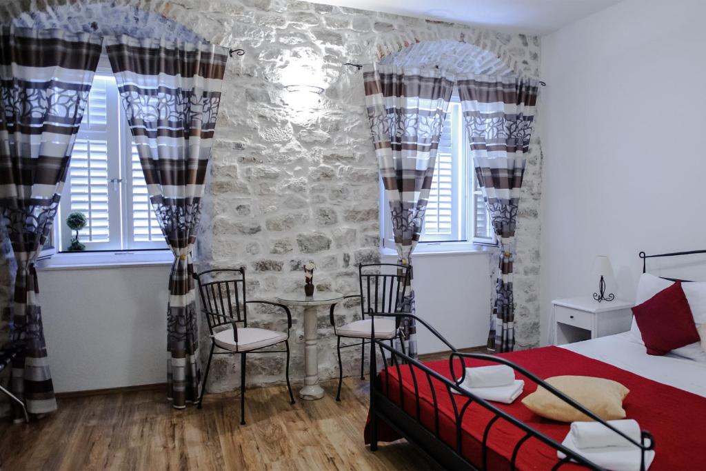 Apartment Peristil Aurea- Split center room 2