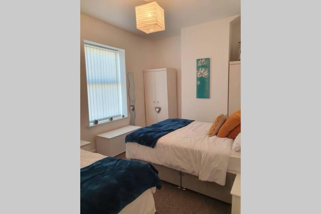 Pomfret House, Perfect Guest Villa in Burnley room 4