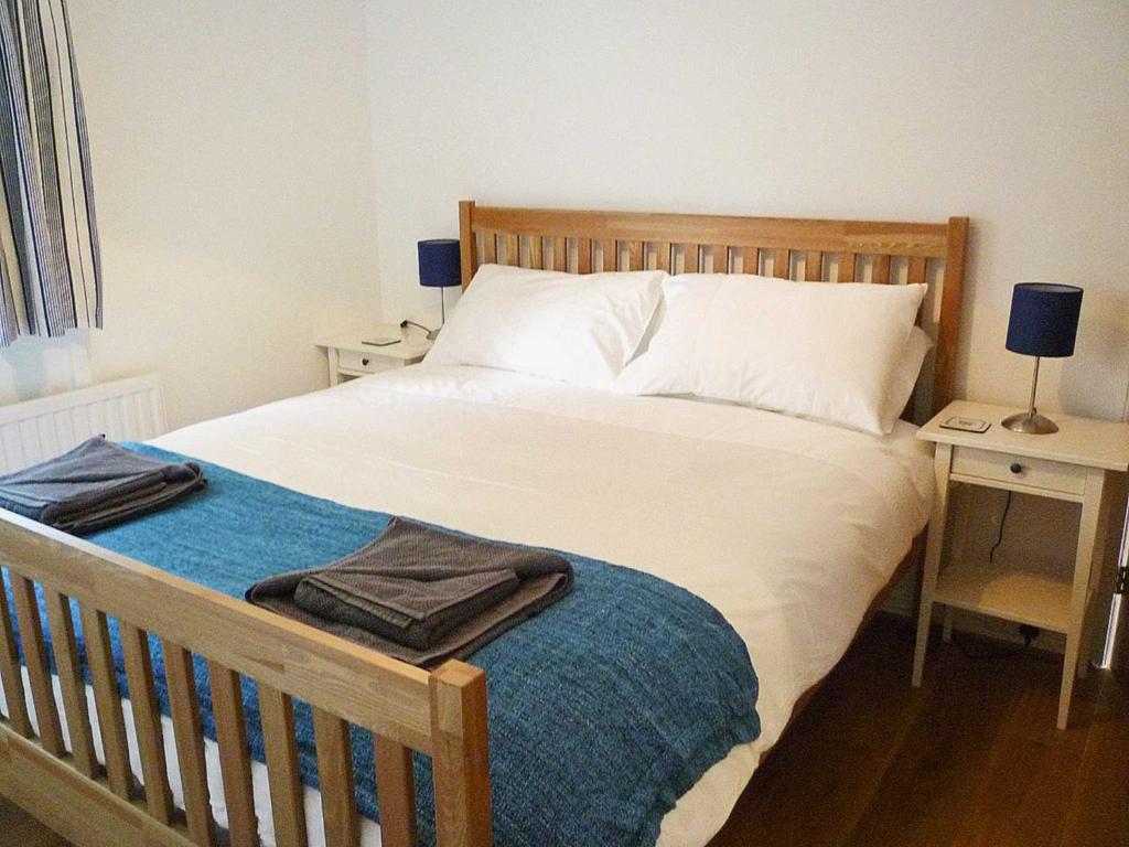 Priory Bungalow Dunster room 6