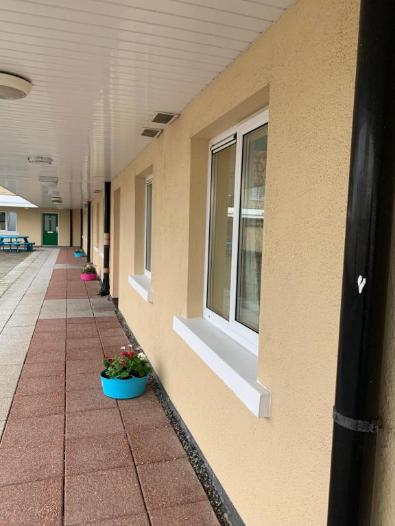 Priory House, Student Accommodation, Manor Village apartments, Cork Road, X91W427 room 1