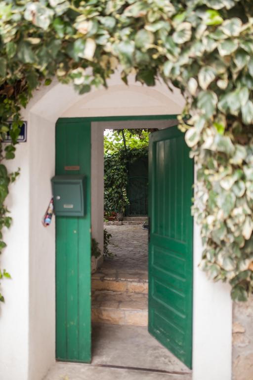 Promaja Kastel Kambelovac Kaštela room 2