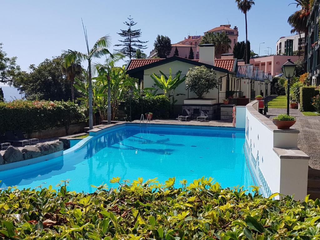 Reids Gardens Luxury Flat in Madeira Island room 2