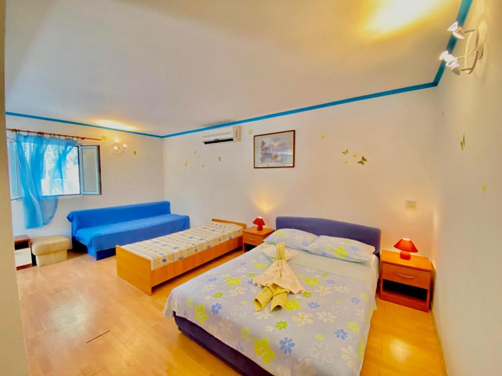 Apartments Romantic and Laguna Mljet room 1