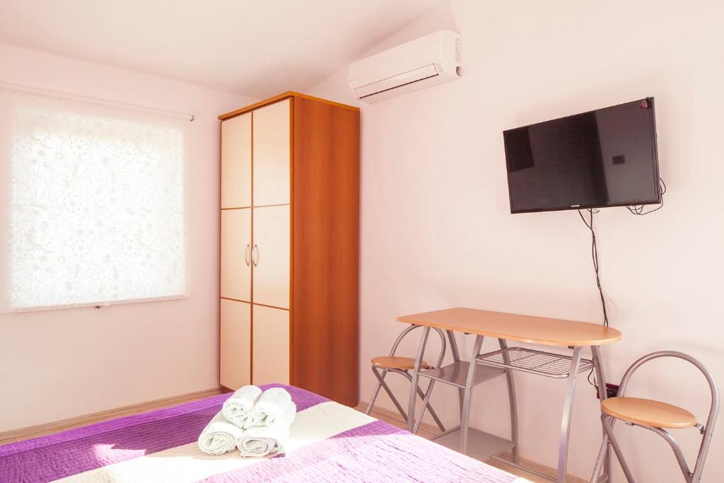 Mon Perin Castrum - Rooms Dado room 4