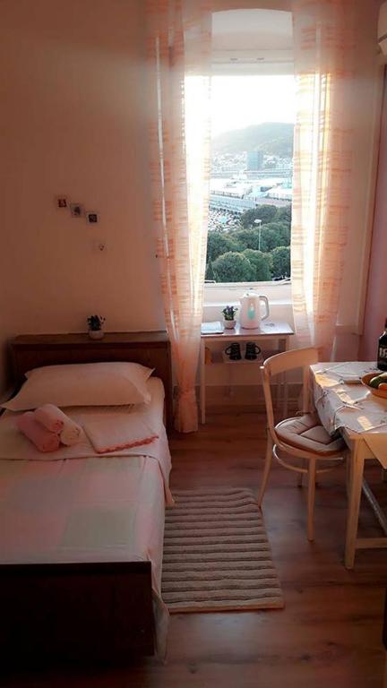 Rooms Duran Bacvice Split room 2