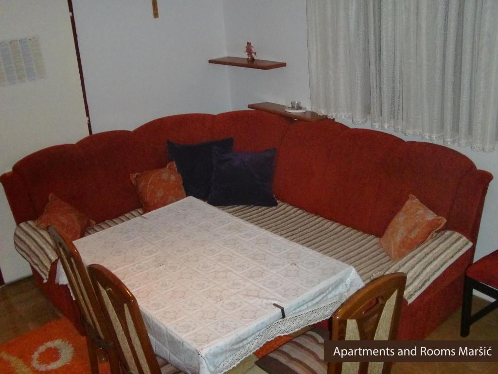 Apartments and Rooms Maršić room 3