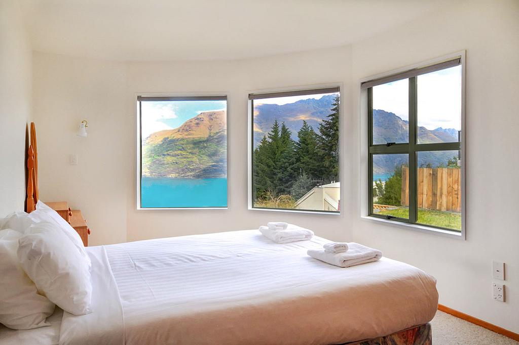 Ruby's Fernhill Vista room 6