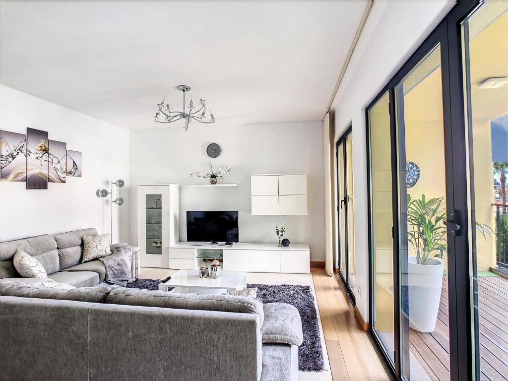 Samya Apartment by MHM room 3