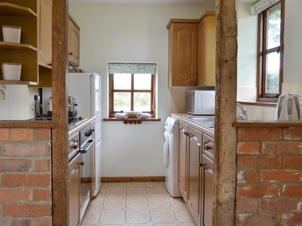 Stable Cottage room 6