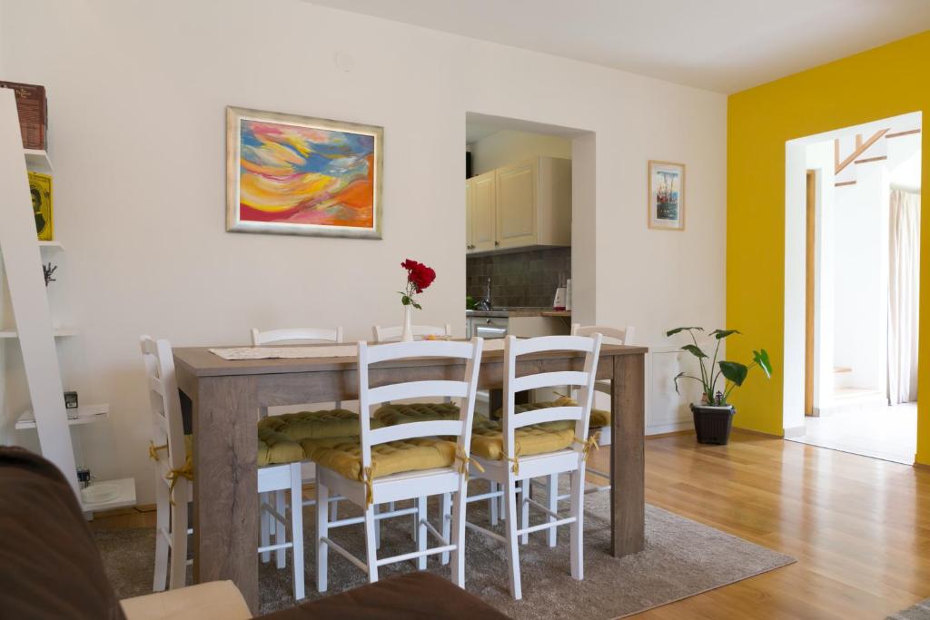 Stay In Touch room 1