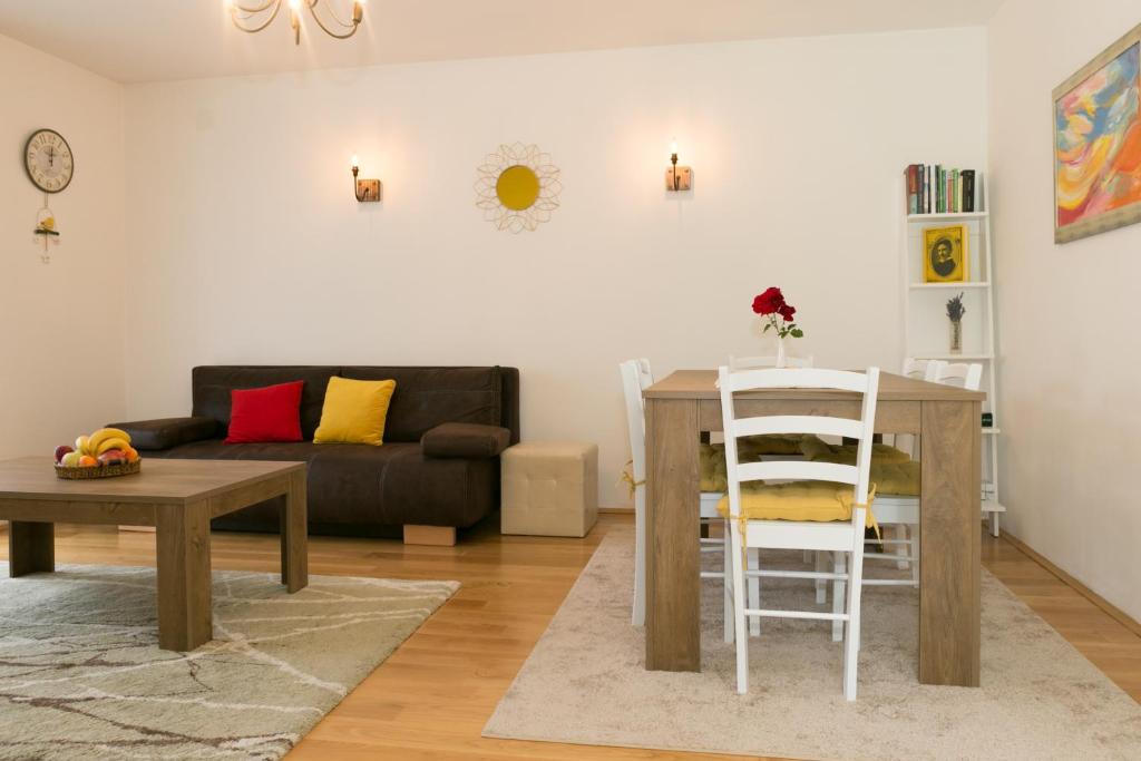 Stay In Touch room 2