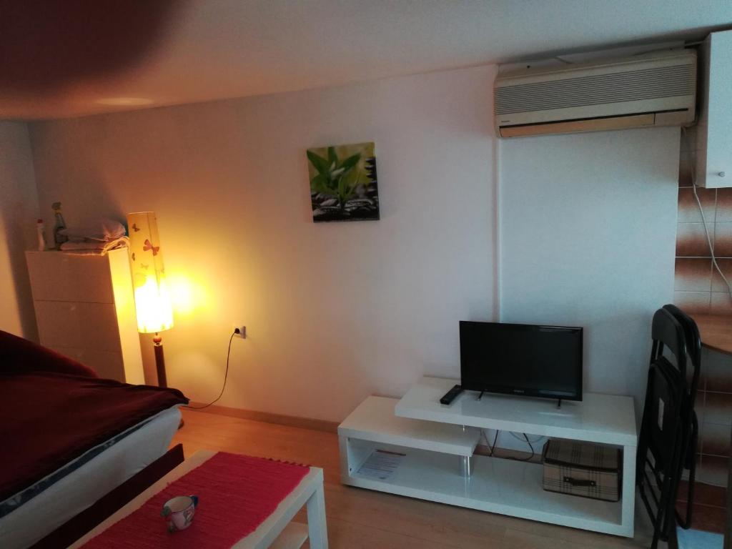 Studio Rakella room 2