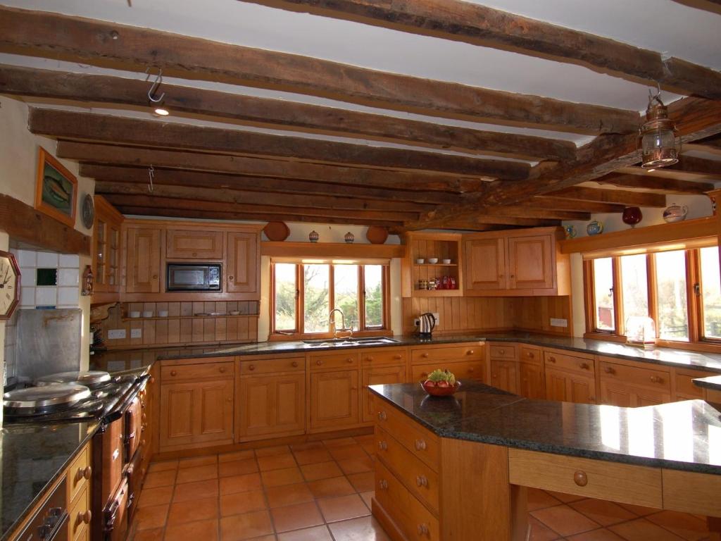 Surridge Farmhouse room 5