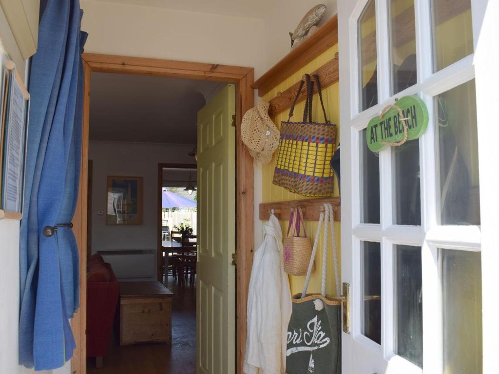 Swallows Nest room 2