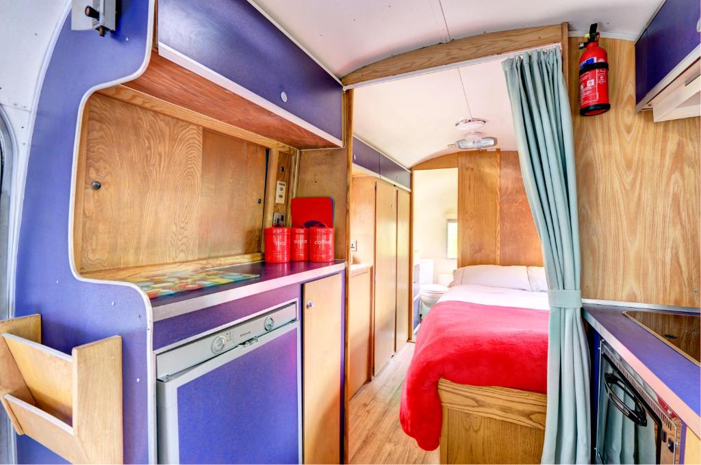 The Airstream room 6