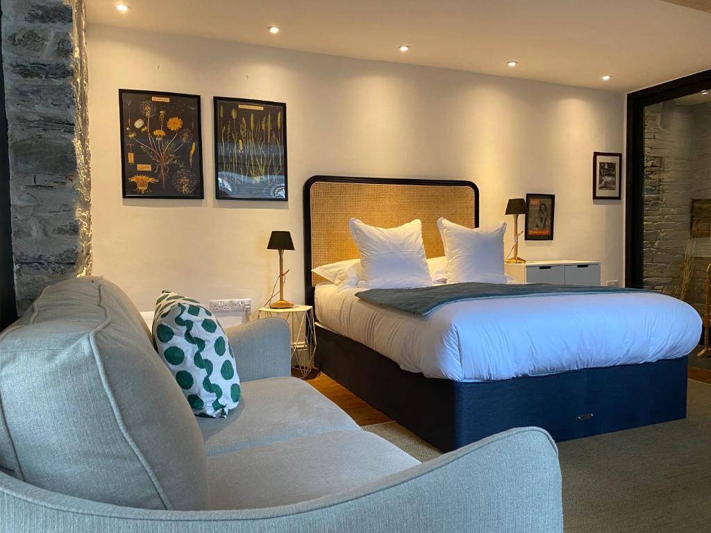 The Garden Room room 1