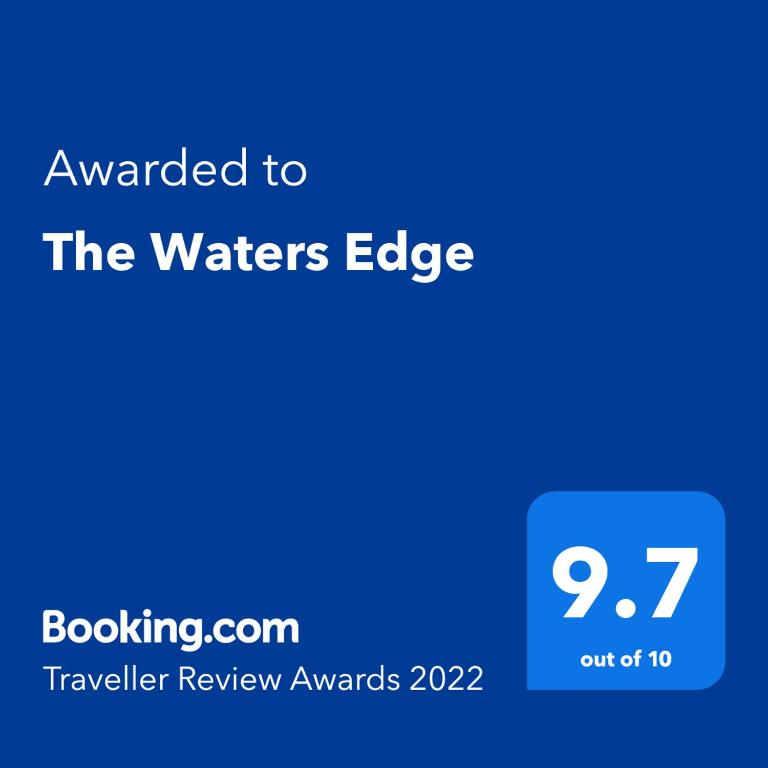 The Waters Edge room 3