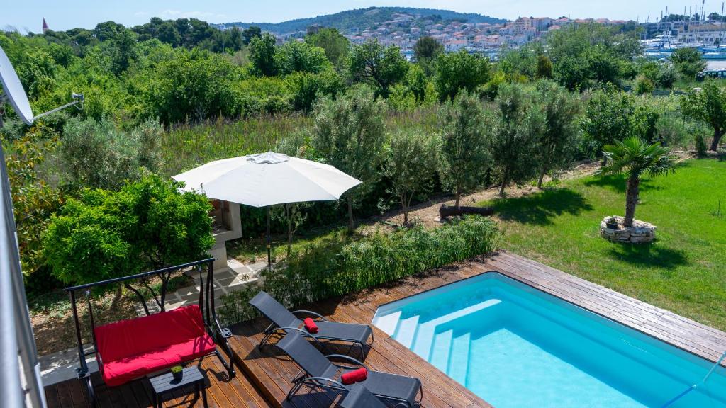 Villa Anela (with pool and boat place) room 1