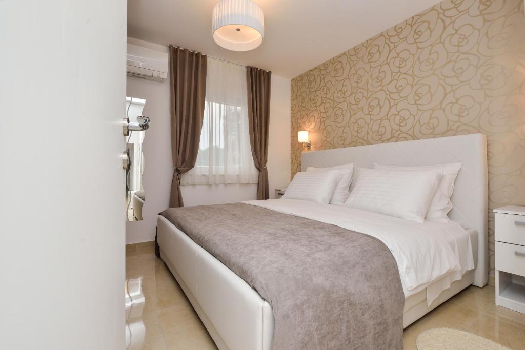 Luxury Apartment 1 Villa Arta room 1